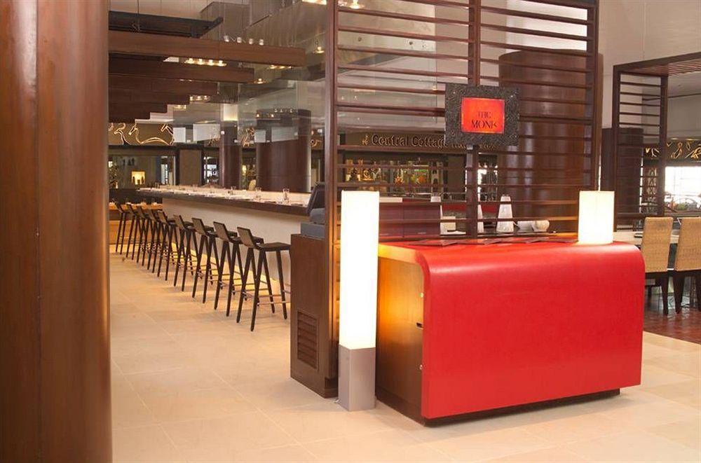 Galaxy Hotel & Spa Gurgaon Buitenkant foto