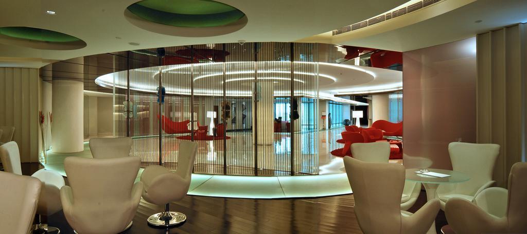 Galaxy Hotel & Spa Gurgaon Buitenkant foto