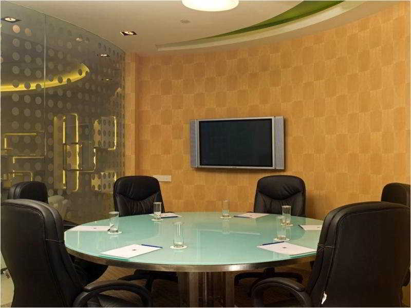 Galaxy Hotel & Spa Gurgaon Buitenkant foto