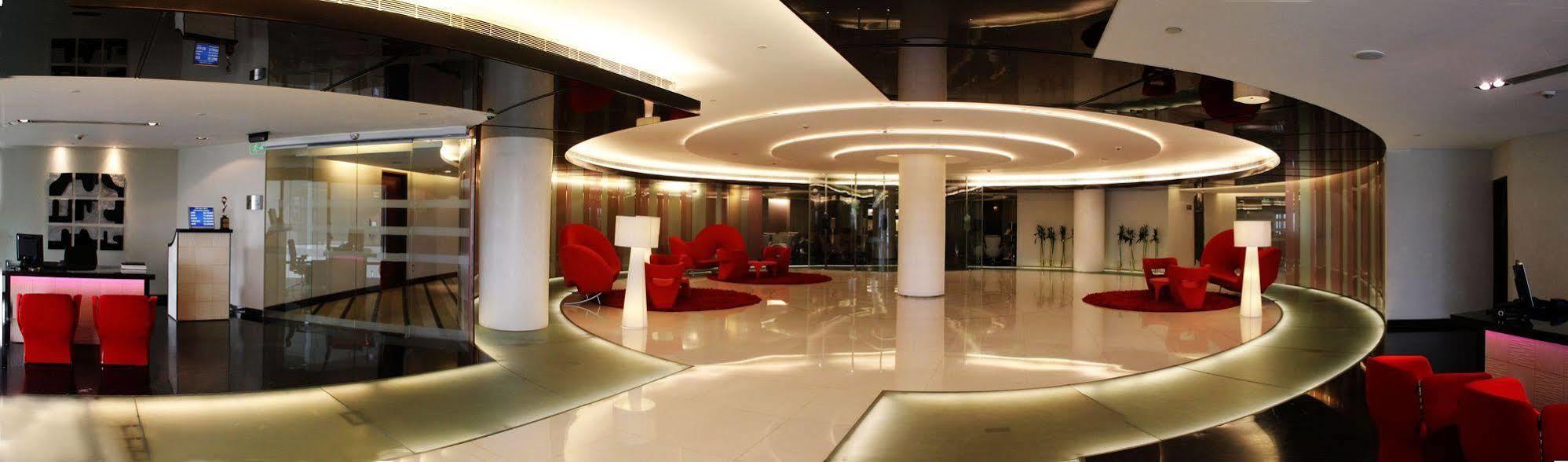 Galaxy Hotel & Spa Gurgaon Buitenkant foto